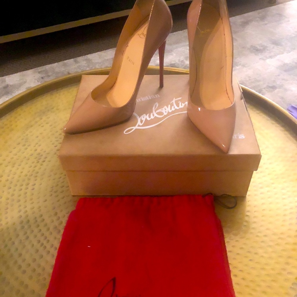 Women’s heels- Christian louboutin so Kate